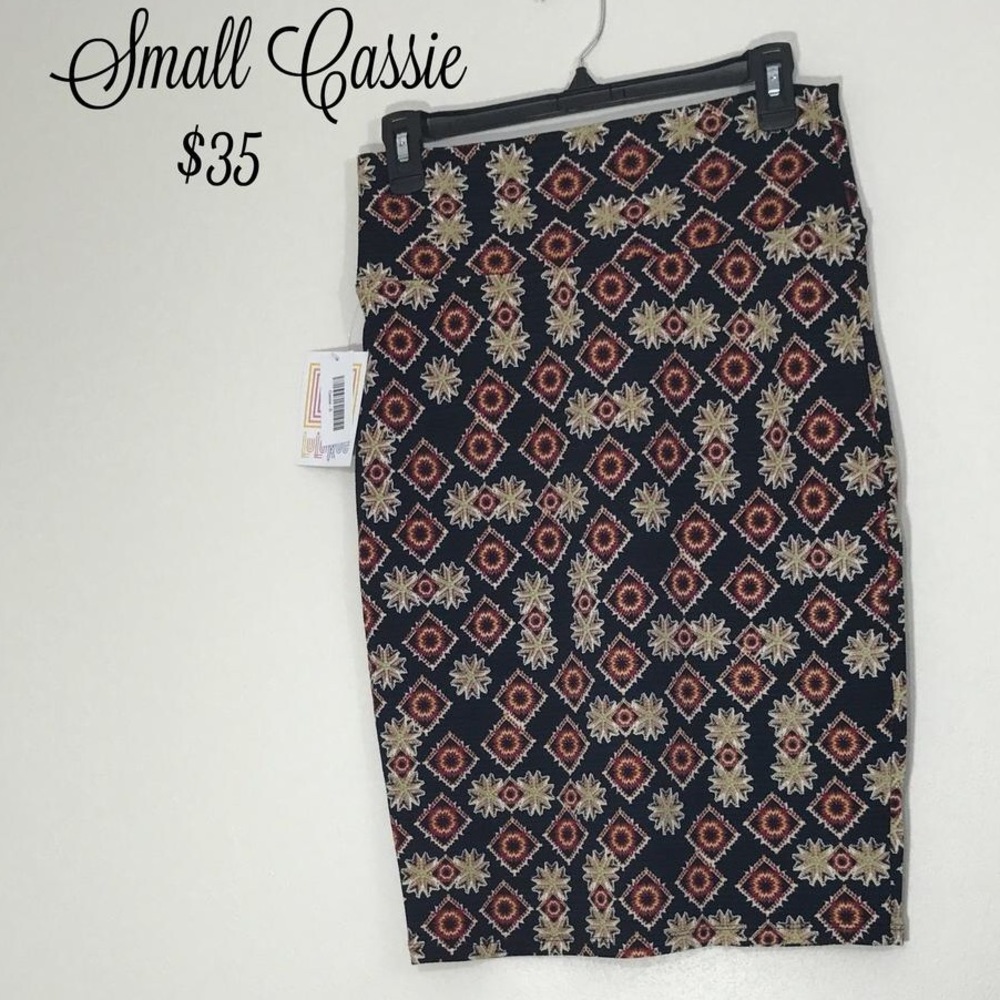 LuLaRoe Cassie Skirt